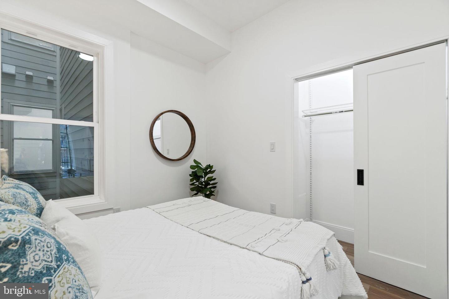 2517 ONTARIO RD NW #06, WASHINGTON, District Of Columbia 20009, 2 Bedrooms Bedrooms, ,1 BathroomBathrooms,Residential,For sale,2517 ONTARIO RD NW #06,DCDC2160470 MLS # DCDC2160470