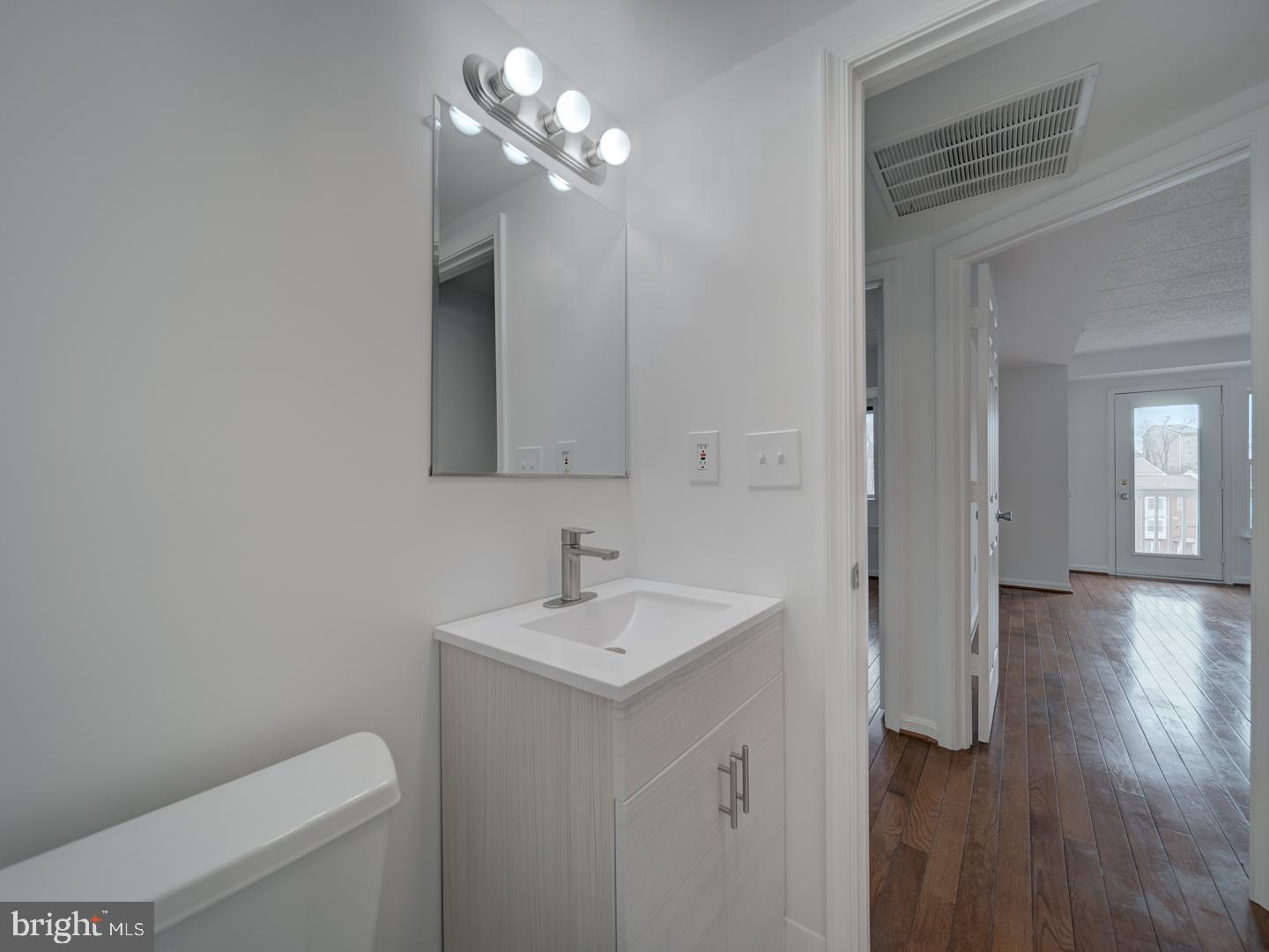 2607 DOUGLASS RD SE #302, WASHINGTON, District Of Columbia 20020, 2 Bedrooms Bedrooms, ,2 BathroomsBathrooms,Residential,For sale,2607 DOUGLASS RD SE #302,DCDC2164608 MLS # DCDC2164608