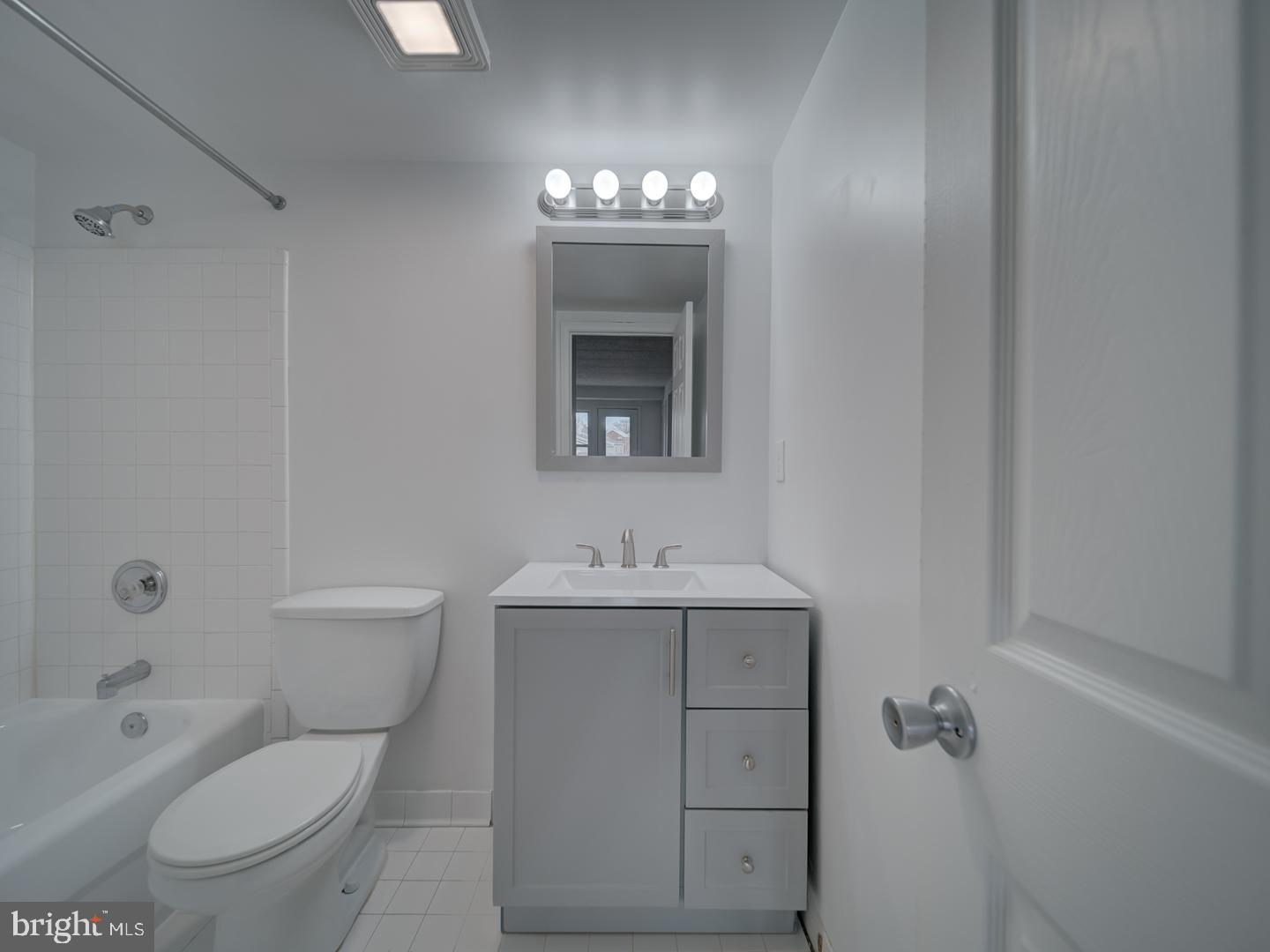 2607 DOUGLASS RD SE #302, WASHINGTON, District Of Columbia 20020, 2 Bedrooms Bedrooms, ,2 BathroomsBathrooms,Residential,For sale,2607 DOUGLASS RD SE #302,DCDC2164608 MLS # DCDC2164608