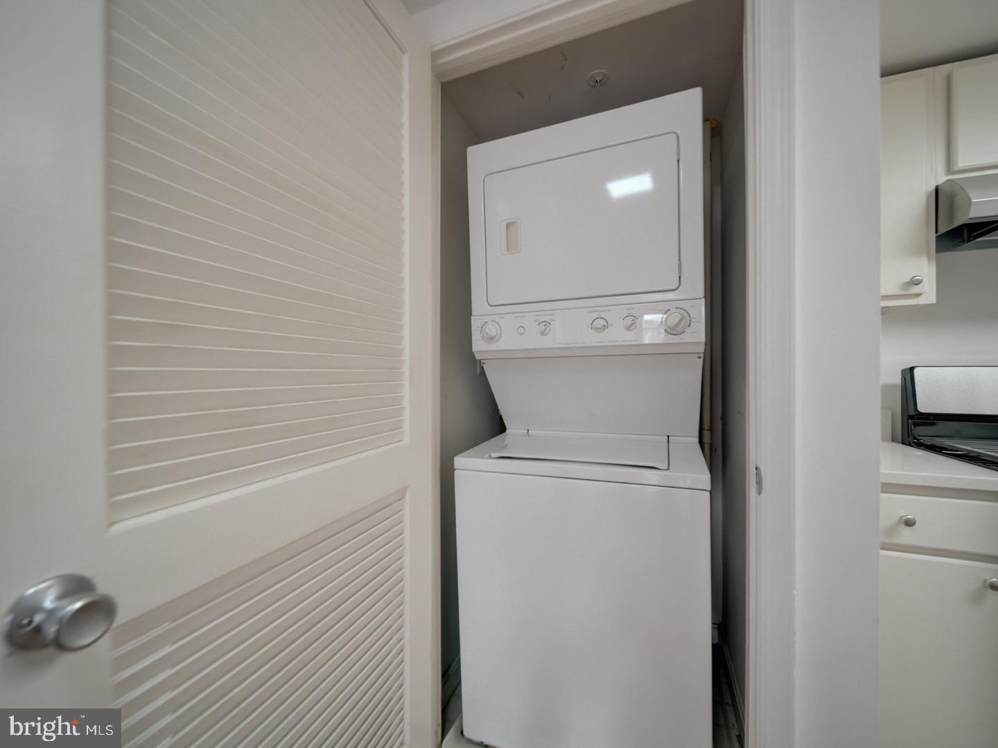 2607 DOUGLASS RD SE #302, WASHINGTON, District Of Columbia 20020, 2 Bedrooms Bedrooms, ,2 BathroomsBathrooms,Residential,For sale,2607 DOUGLASS RD SE #302,DCDC2164608 MLS # DCDC2164608