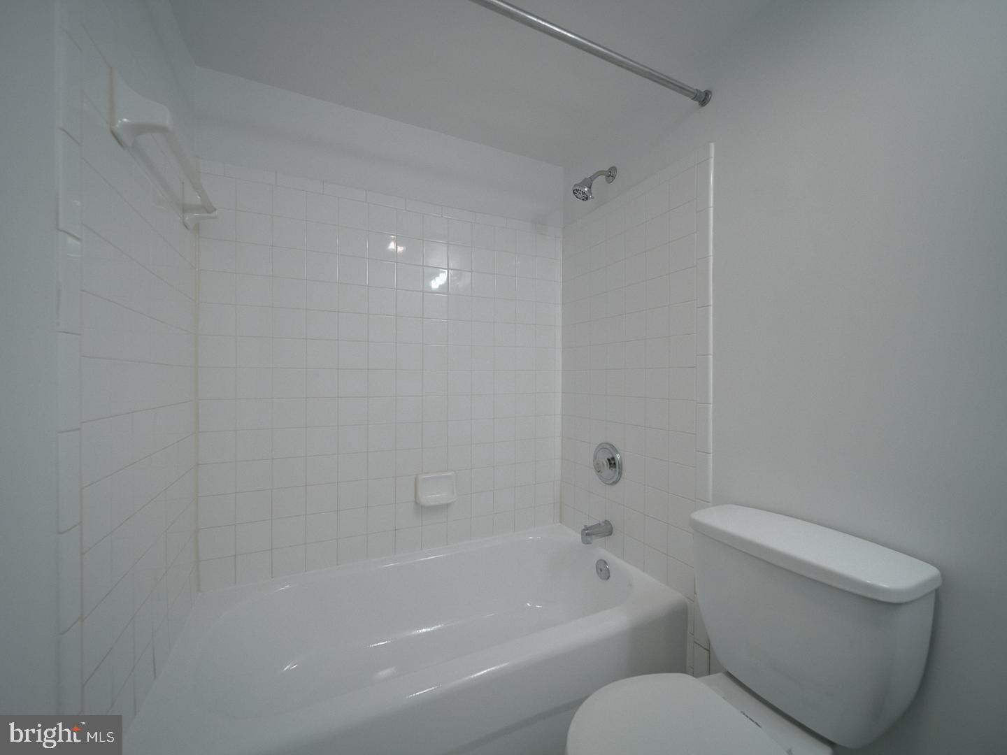 2607 DOUGLASS RD SE #302, WASHINGTON, District Of Columbia 20020, 2 Bedrooms Bedrooms, ,2 BathroomsBathrooms,Residential,For sale,2607 DOUGLASS RD SE #302,DCDC2164608 MLS # DCDC2164608