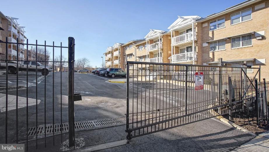 2607 DOUGLASS RD SE #302, WASHINGTON, District Of Columbia 20020, 2 Bedrooms Bedrooms, ,2 BathroomsBathrooms,Residential,For sale,2607 DOUGLASS RD SE #302,DCDC2164608 MLS # DCDC2164608