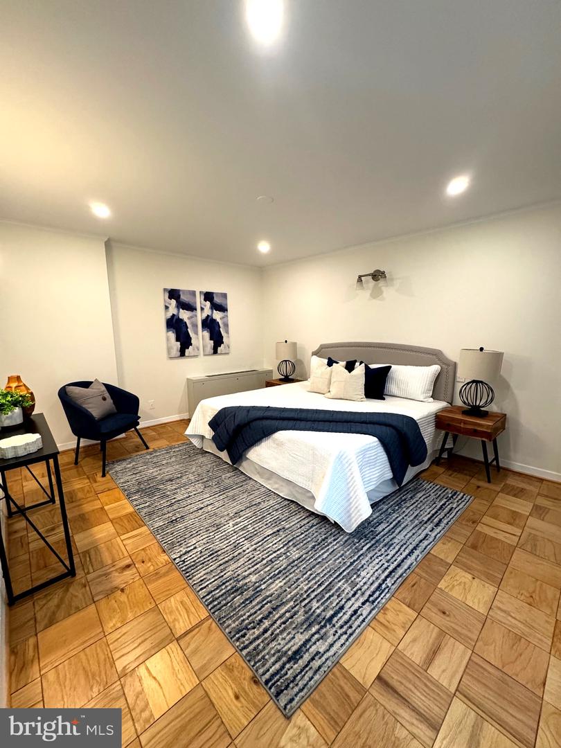 2201 L ST NW #906, WASHINGTON, District Of Columbia 20037, 3 Bedrooms Bedrooms, ,2 BathroomsBathrooms,Residential,For sale,2201 L ST NW #906,DCDC2171380 MLS # DCDC2171380