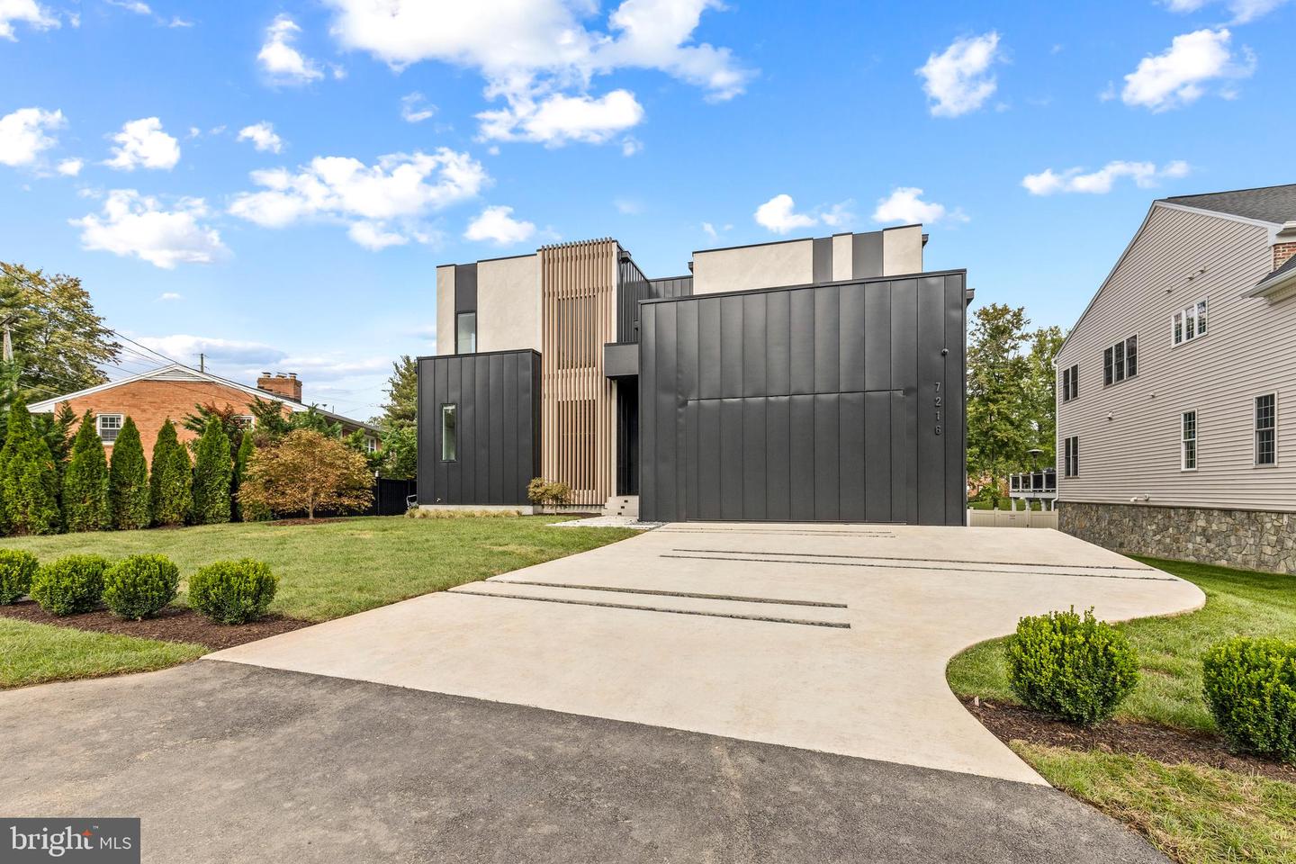 7216 DAVIS CT, MCLEAN, Virginia 22101, 6 Bedrooms Bedrooms, ,6 BathroomsBathrooms,Residential,For sale,7216 DAVIS CT,VAFX2203090 MLS # VAFX2203090