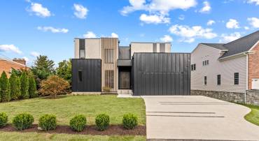 7216 DAVIS CT, MCLEAN, Virginia 22101, 6 Bedrooms Bedrooms, ,6 BathroomsBathrooms,Residential,For sale,7216 DAVIS CT,VAFX2203090 MLS # VAFX2203090