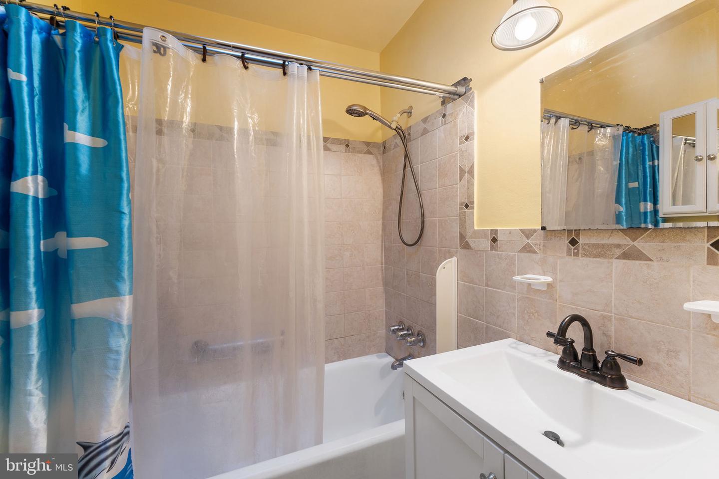 302 34TH PL NE, WASHINGTON, District Of Columbia 20019, 3 Bedrooms Bedrooms, ,2 BathroomsBathrooms,Residential,For sale,302 34TH PL NE,DCDC2172792 MLS # DCDC2172792