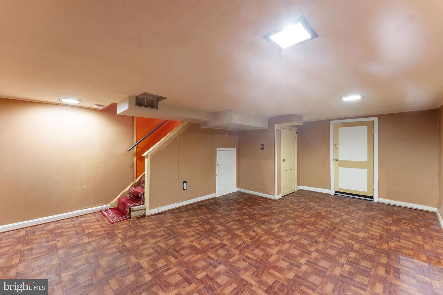 302 34TH PL NE, WASHINGTON, District Of Columbia 20019, 3 Bedrooms Bedrooms, ,2 BathroomsBathrooms,Residential,For sale,302 34TH PL NE,DCDC2172792 MLS # DCDC2172792