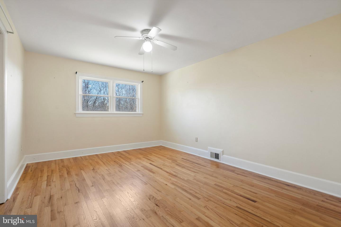 515 RADIO LANE, CULPEPER, Virginia 22701, 4 Bedrooms Bedrooms, ,1 BathroomBathrooms,Residential,For sale,515 RADIO LANE,VACU2009504 MLS # VACU2009504