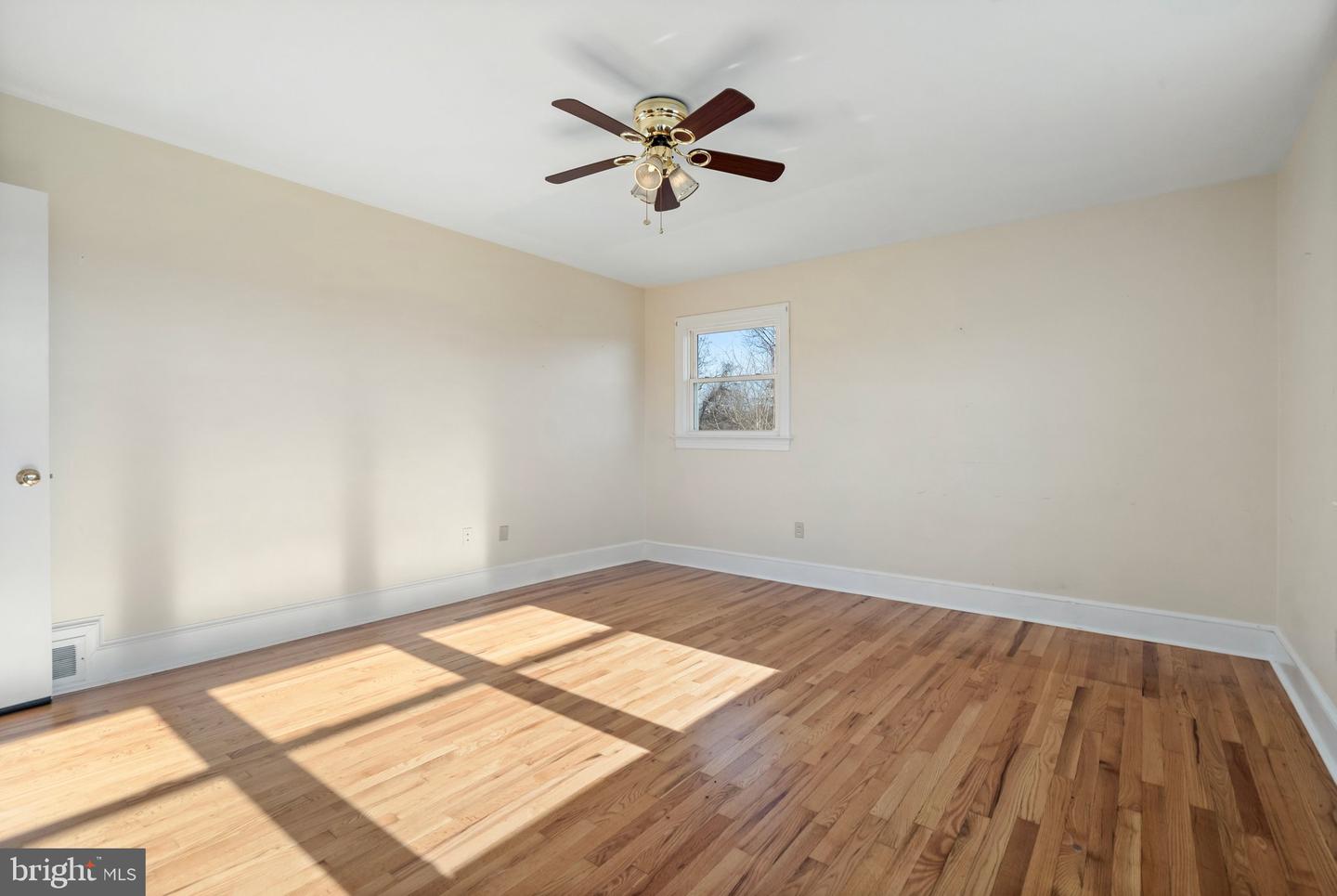 515 RADIO LANE, CULPEPER, Virginia 22701, 4 Bedrooms Bedrooms, ,1 BathroomBathrooms,Residential,For sale,515 RADIO LANE,VACU2009504 MLS # VACU2009504