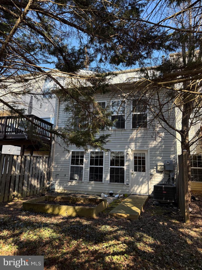 6605 THOMAS GRANT CT, ALEXANDRIA, Virginia 22315, 3 Bedrooms Bedrooms, ,2 BathroomsBathrooms,Residential,For sale,6605 THOMAS GRANT CT,VAFX2218444 MLS # VAFX2218444