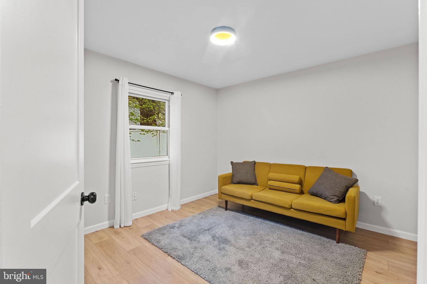 6901 DUKE DR, ALEXANDRIA, Virginia 22307, 5 Bedrooms Bedrooms, ,3 BathroomsBathrooms,Residential,For sale,6901 DUKE DR,VAFX2218812 MLS # VAFX2218812