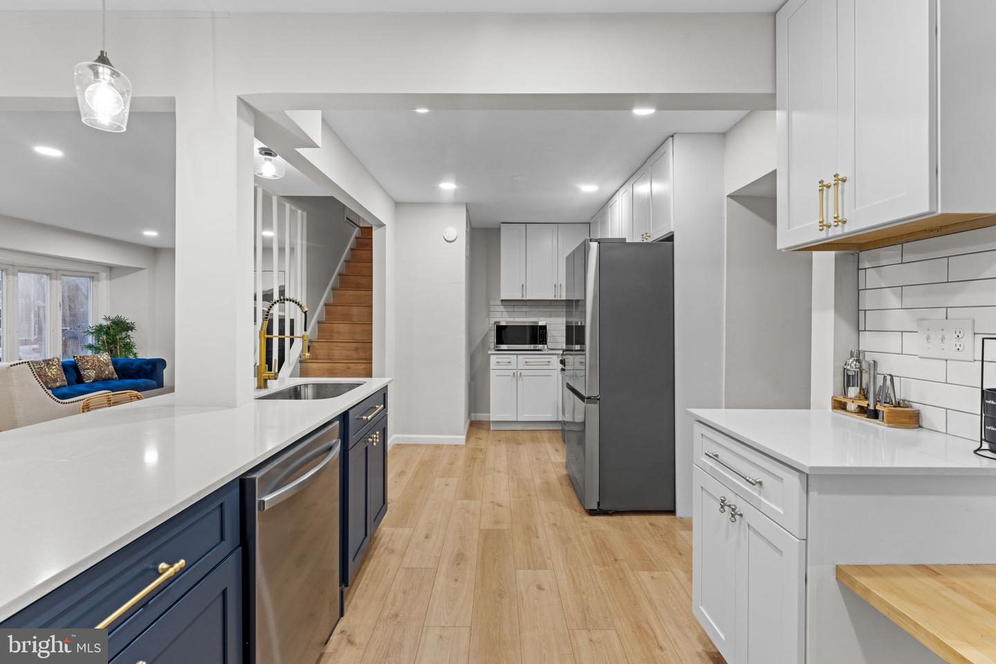 6901 DUKE DR, ALEXANDRIA, Virginia 22307, 5 Bedrooms Bedrooms, ,3 BathroomsBathrooms,Residential,For sale,6901 DUKE DR,VAFX2218812 MLS # VAFX2218812