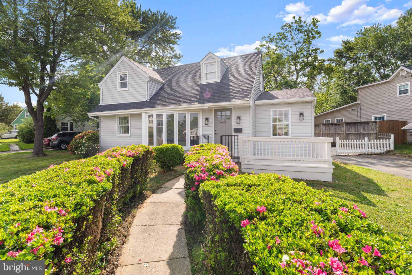 6901 DUKE DR, ALEXANDRIA, Virginia 22307, 5 Bedrooms Bedrooms, ,3 BathroomsBathrooms,Residential,For sale,6901 DUKE DR,VAFX2218812 MLS # VAFX2218812
