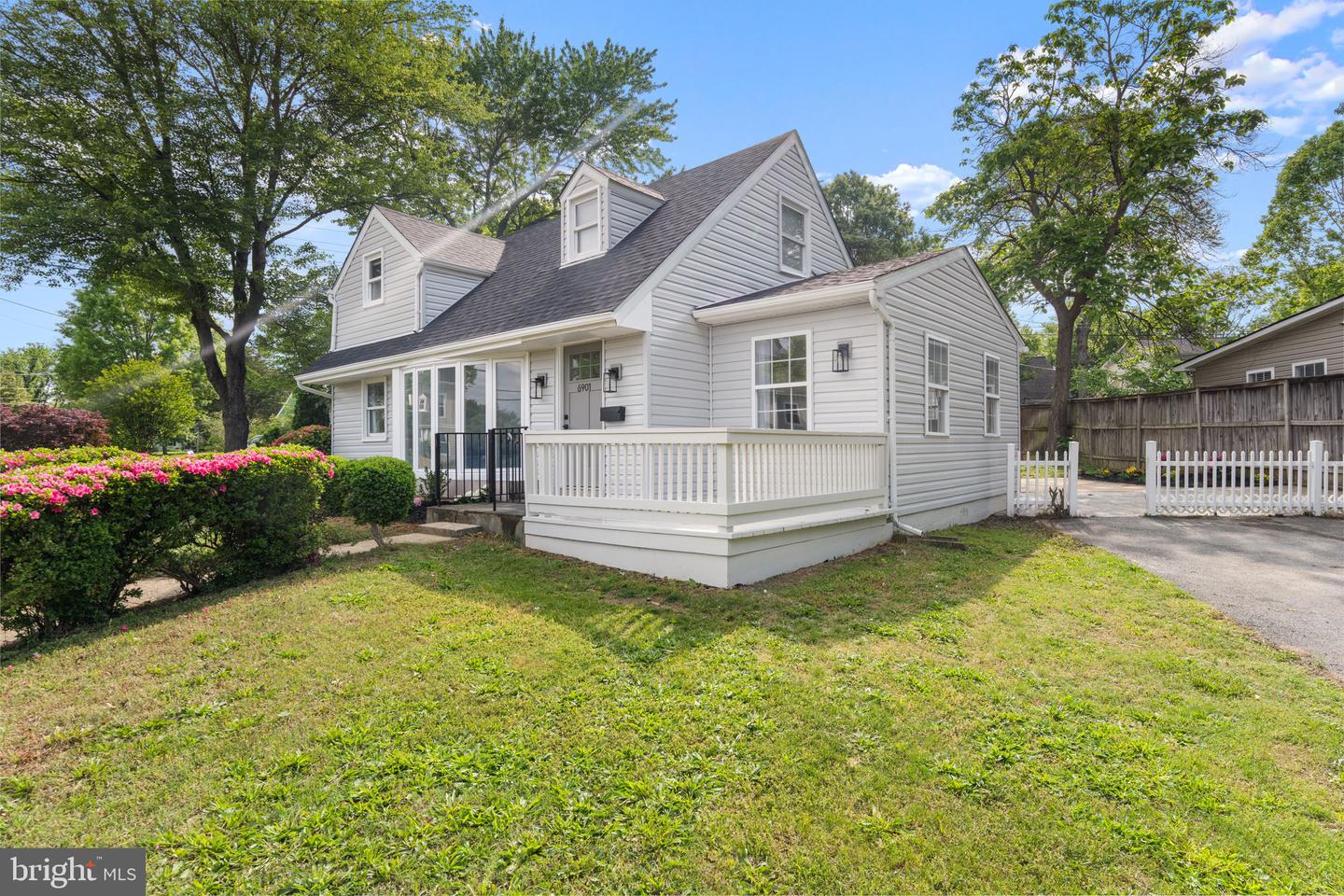 6901 DUKE DR, ALEXANDRIA, Virginia 22307, 5 Bedrooms Bedrooms, ,3 BathroomsBathrooms,Residential,For sale,6901 DUKE DR,VAFX2218812 MLS # VAFX2218812