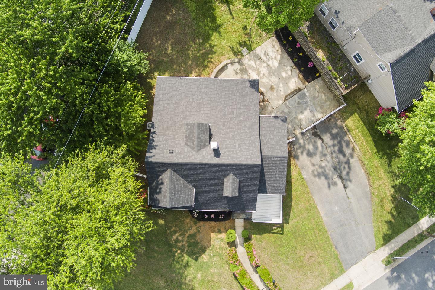 6901 DUKE DR, ALEXANDRIA, Virginia 22307, 5 Bedrooms Bedrooms, ,3 BathroomsBathrooms,Residential,For sale,6901 DUKE DR,VAFX2218812 MLS # VAFX2218812