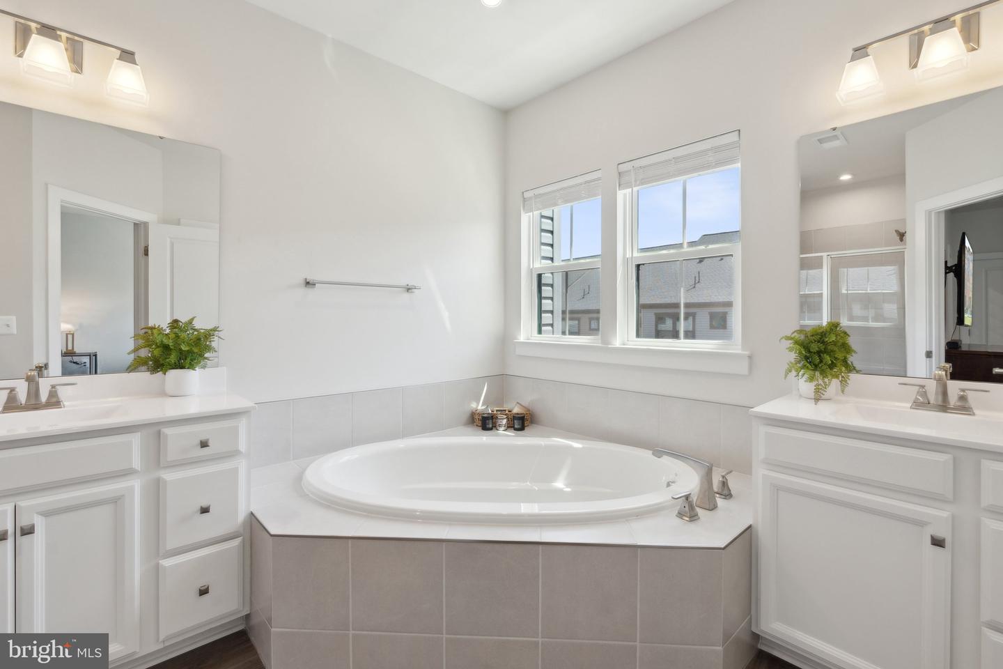 14079 SUNRISE VALLEY DR #15P, HERNDON, Virginia 20171, 3 Bedrooms Bedrooms, ,2 BathroomsBathrooms,Residential,For sale,14079 SUNRISE VALLEY DR #15P,VAFX2218216 MLS # VAFX2218216