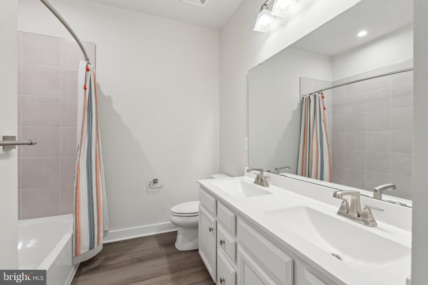 14079 SUNRISE VALLEY DR #15P, HERNDON, Virginia 20171, 3 Bedrooms Bedrooms, ,2 BathroomsBathrooms,Residential,For sale,14079 SUNRISE VALLEY DR #15P,VAFX2218216 MLS # VAFX2218216