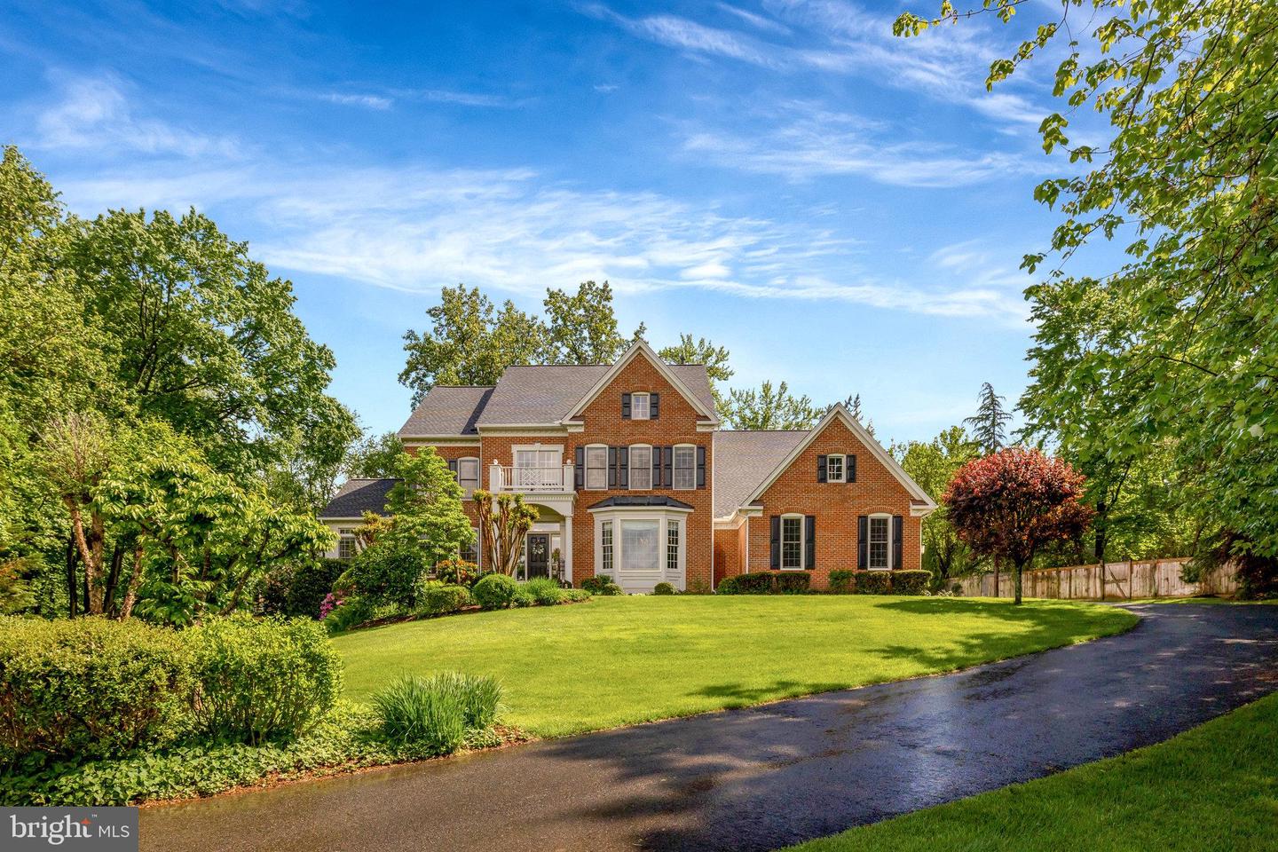 12413 ENGLISH GARDEN CT, HERNDON, Virginia 20171, 5 Bedrooms Bedrooms, ,4 BathroomsBathrooms,Residential,For sale,12413 ENGLISH GARDEN CT,VAFX2220502 MLS # VAFX2220502