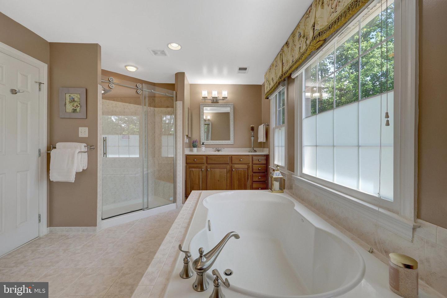 12413 ENGLISH GARDEN CT, HERNDON, Virginia 20171, 5 Bedrooms Bedrooms, ,4 BathroomsBathrooms,Residential,For sale,12413 ENGLISH GARDEN CT,VAFX2220502 MLS # VAFX2220502