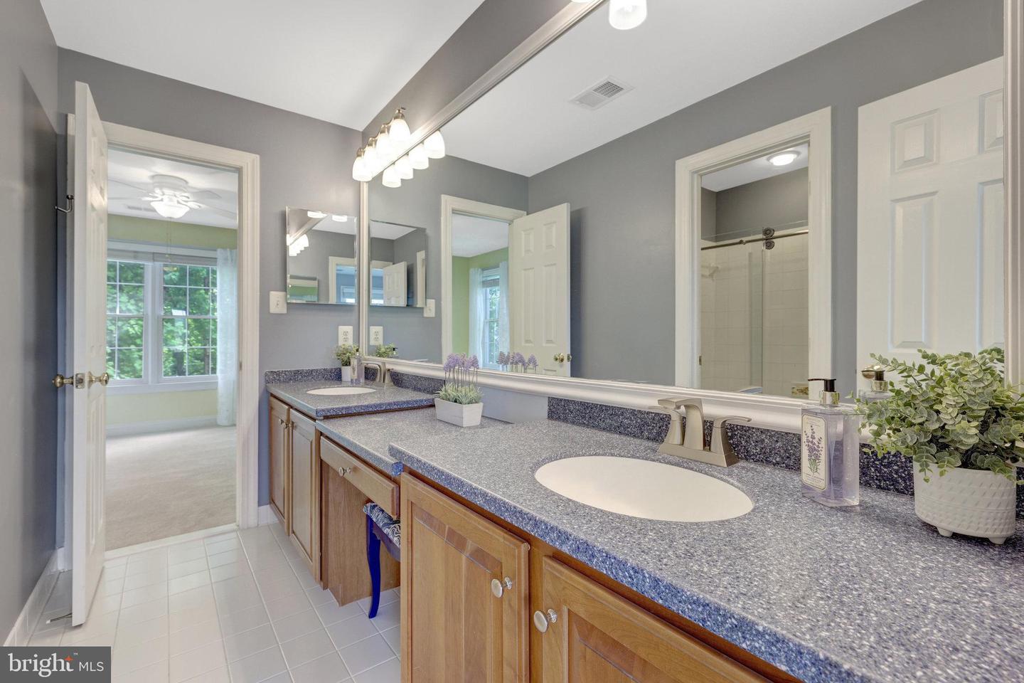 12413 ENGLISH GARDEN CT, HERNDON, Virginia 20171, 5 Bedrooms Bedrooms, ,4 BathroomsBathrooms,Residential,For sale,12413 ENGLISH GARDEN CT,VAFX2220502 MLS # VAFX2220502