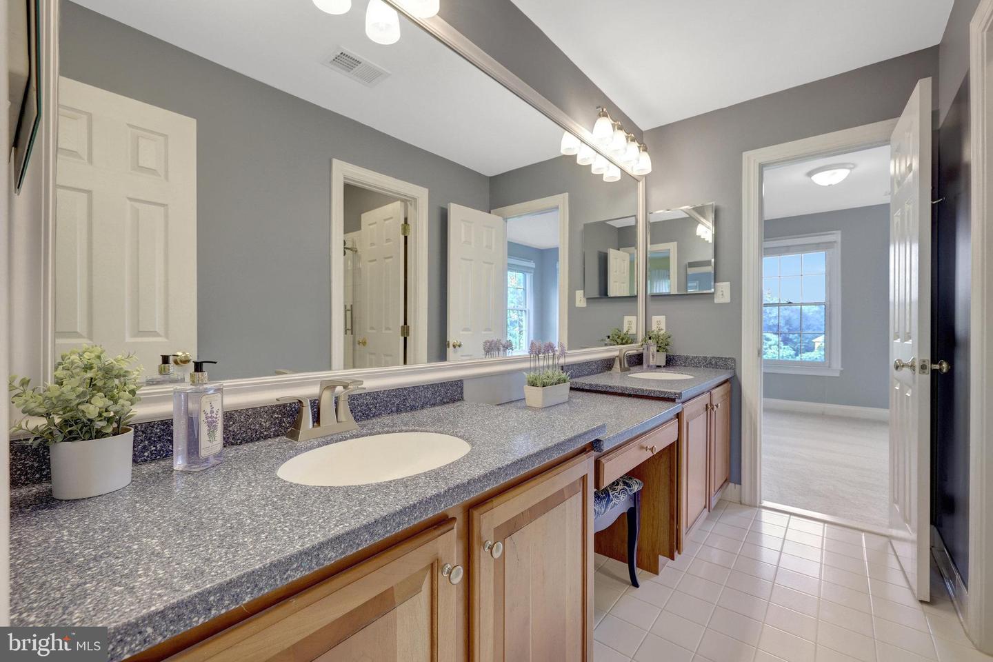 12413 ENGLISH GARDEN CT, HERNDON, Virginia 20171, 5 Bedrooms Bedrooms, ,4 BathroomsBathrooms,Residential,For sale,12413 ENGLISH GARDEN CT,VAFX2220502 MLS # VAFX2220502