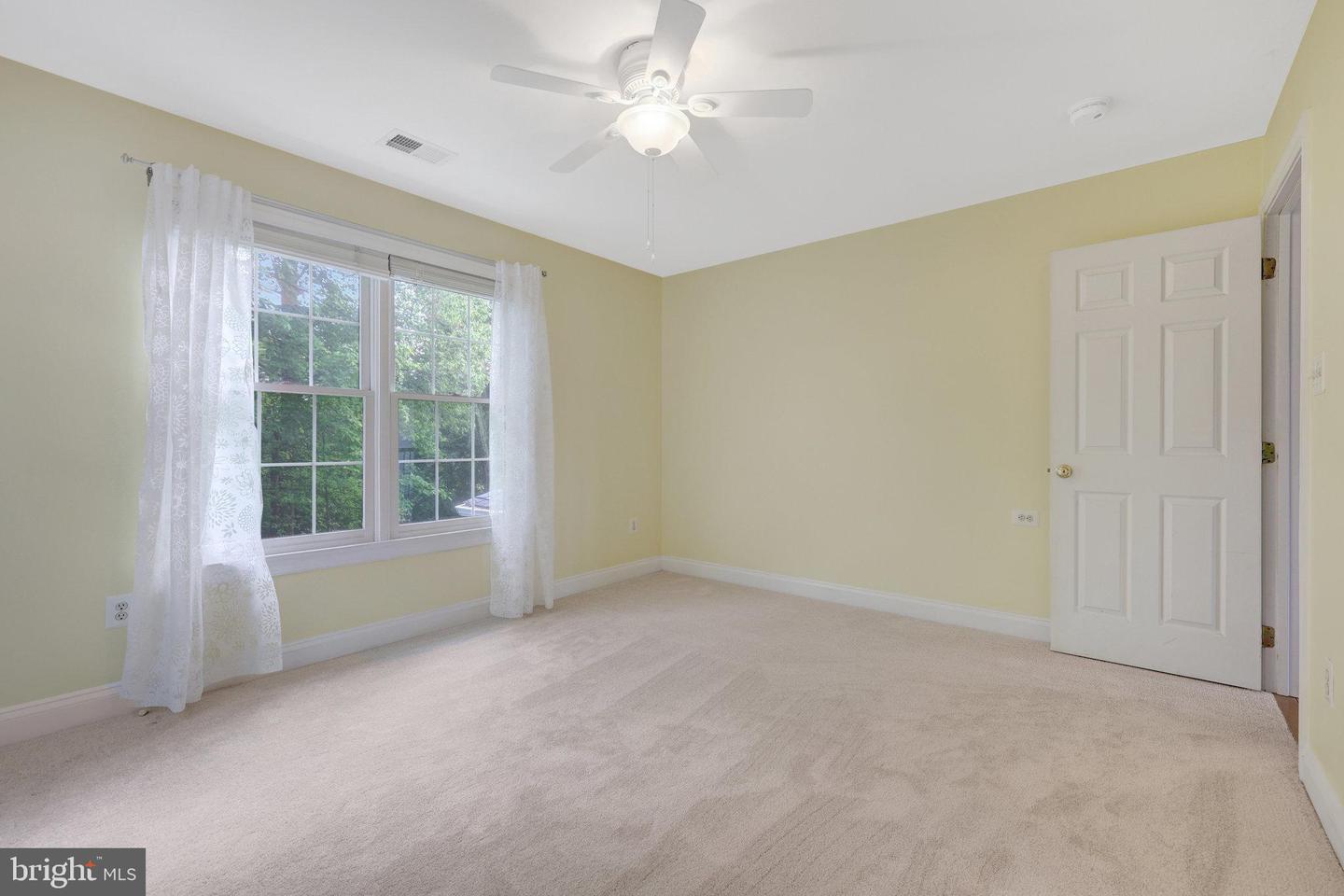12413 ENGLISH GARDEN CT, HERNDON, Virginia 20171, 5 Bedrooms Bedrooms, ,4 BathroomsBathrooms,Residential,For sale,12413 ENGLISH GARDEN CT,VAFX2220502 MLS # VAFX2220502