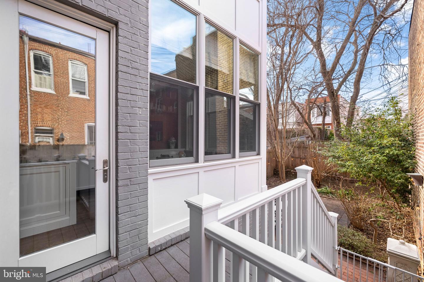 9 5TH ST SE, WASHINGTON, District Of Columbia 20003, 4 Bedrooms Bedrooms, ,3 BathroomsBathrooms,Residential,For sale,9 5TH ST SE,DCDC2185500 MLS # DCDC2185500