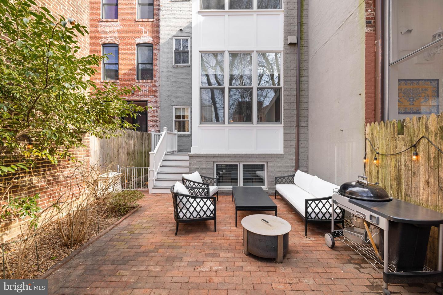 9 5TH ST SE, WASHINGTON, District Of Columbia 20003, 4 Bedrooms Bedrooms, ,3 BathroomsBathrooms,Residential,For sale,9 5TH ST SE,DCDC2185500 MLS # DCDC2185500