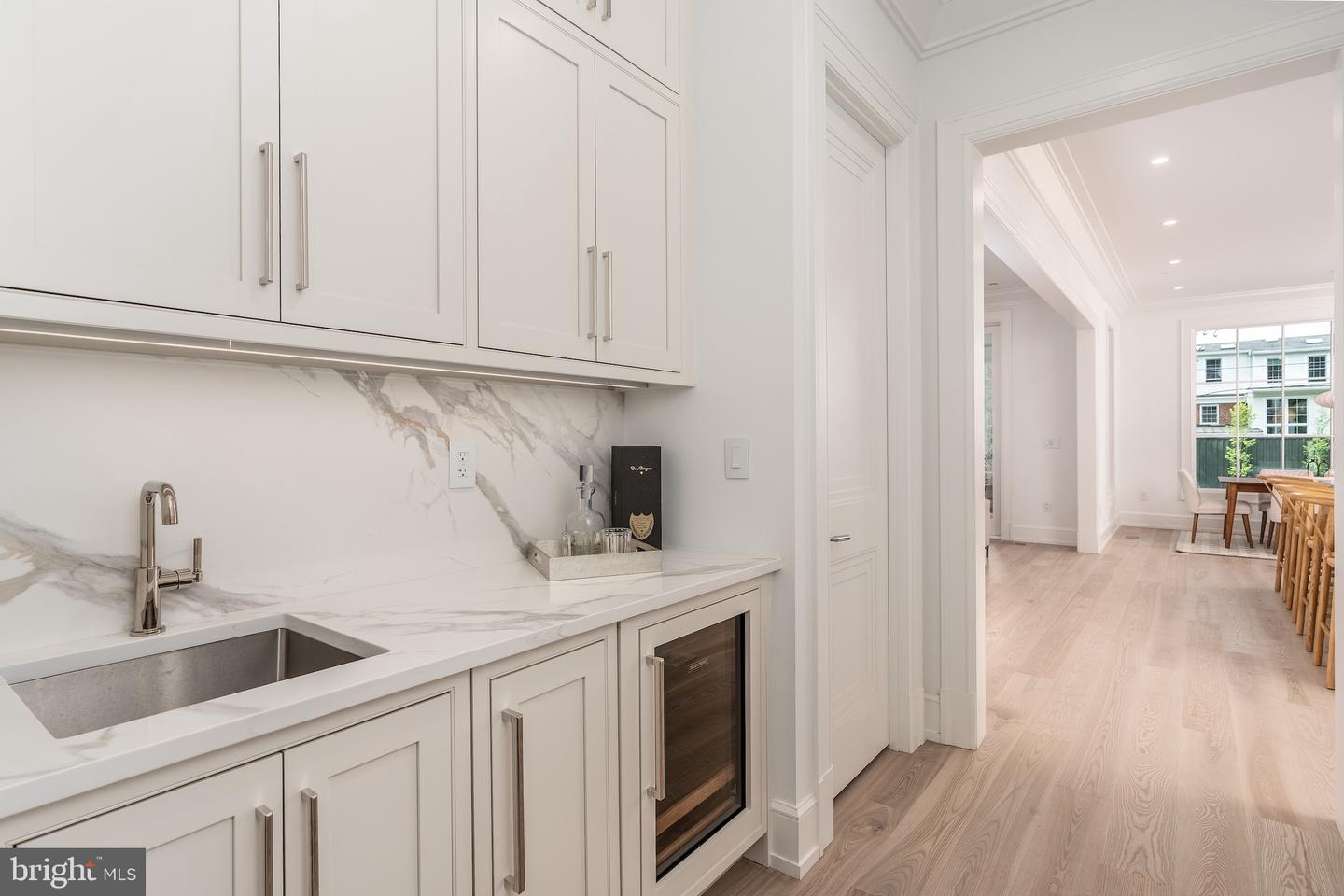 4821 RODMAN ST NW, WASHINGTON, District Of Columbia 20016, 7 Bedrooms Bedrooms, ,8 BathroomsBathrooms,Residential,For sale,4821 RODMAN ST NW,DCDC2186634 MLS # DCDC2186634
