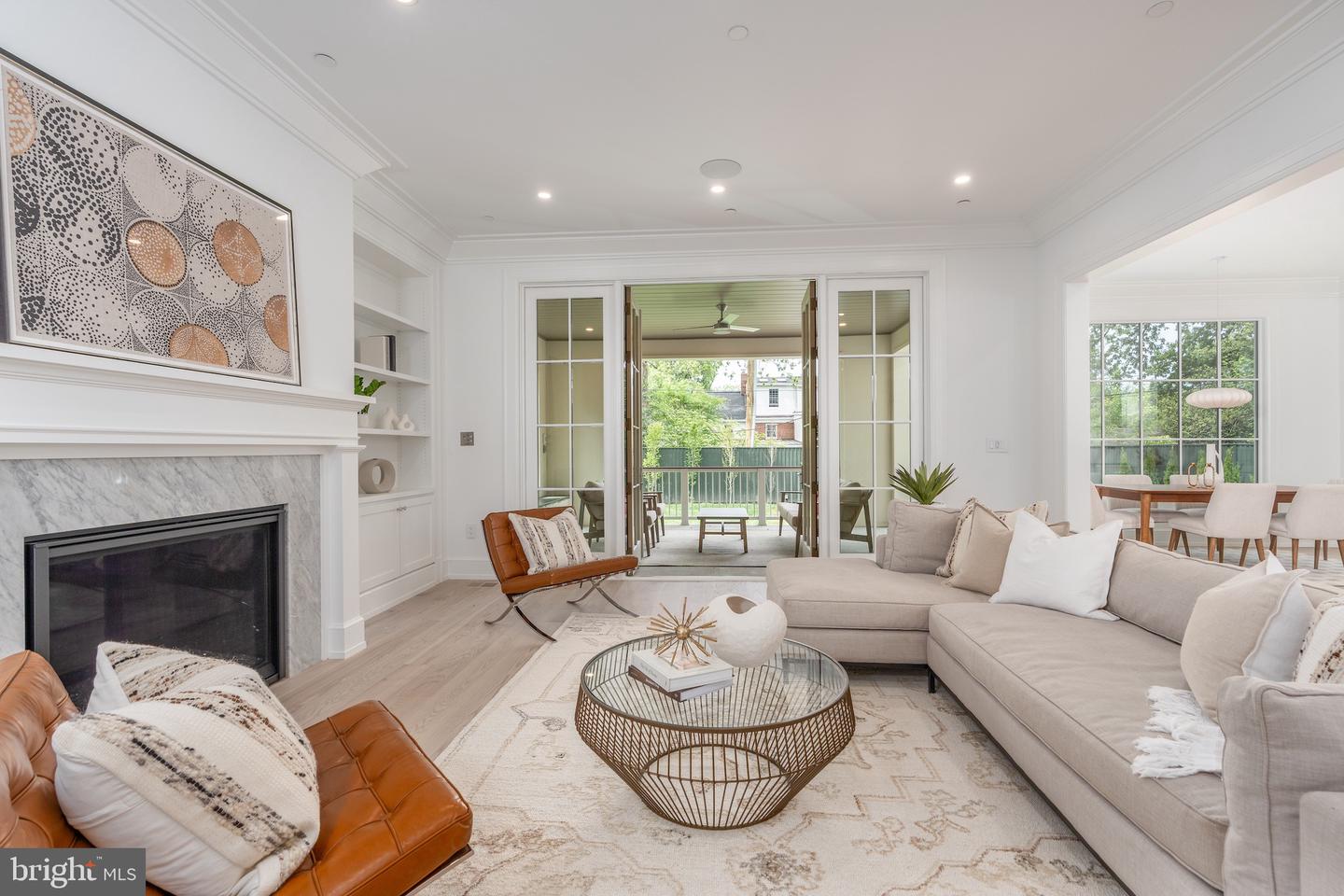 4821 RODMAN ST NW, WASHINGTON, District Of Columbia 20016, 7 Bedrooms Bedrooms, ,8 BathroomsBathrooms,Residential,For sale,4821 RODMAN ST NW,DCDC2186634 MLS # DCDC2186634