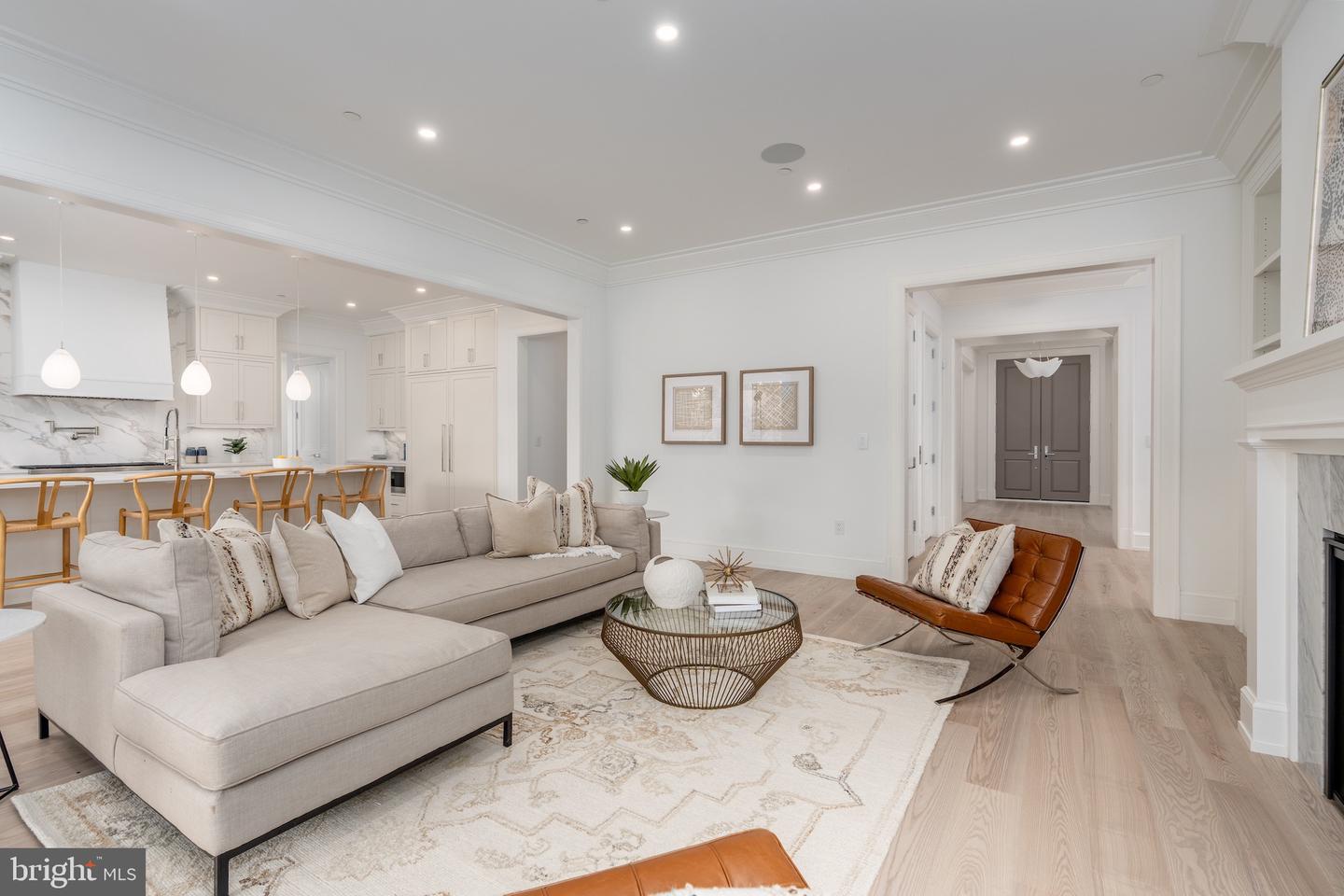 4821 RODMAN ST NW, WASHINGTON, District Of Columbia 20016, 7 Bedrooms Bedrooms, ,8 BathroomsBathrooms,Residential,For sale,4821 RODMAN ST NW,DCDC2186634 MLS # DCDC2186634