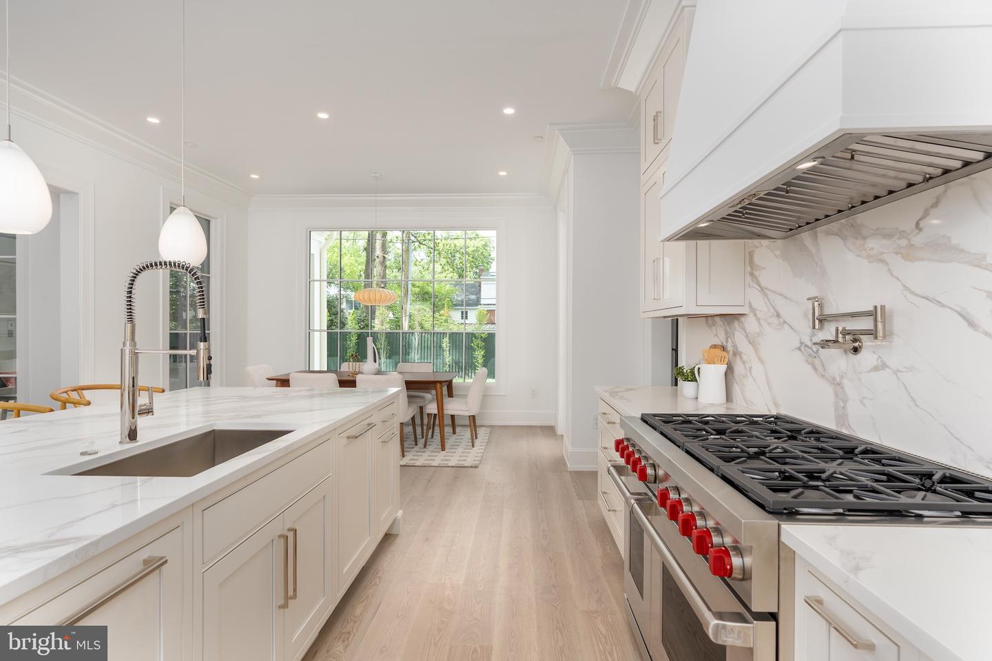 4821 RODMAN ST NW, WASHINGTON, District Of Columbia 20016, 7 Bedrooms Bedrooms, ,8 BathroomsBathrooms,Residential,For sale,4821 RODMAN ST NW,DCDC2186634 MLS # DCDC2186634
