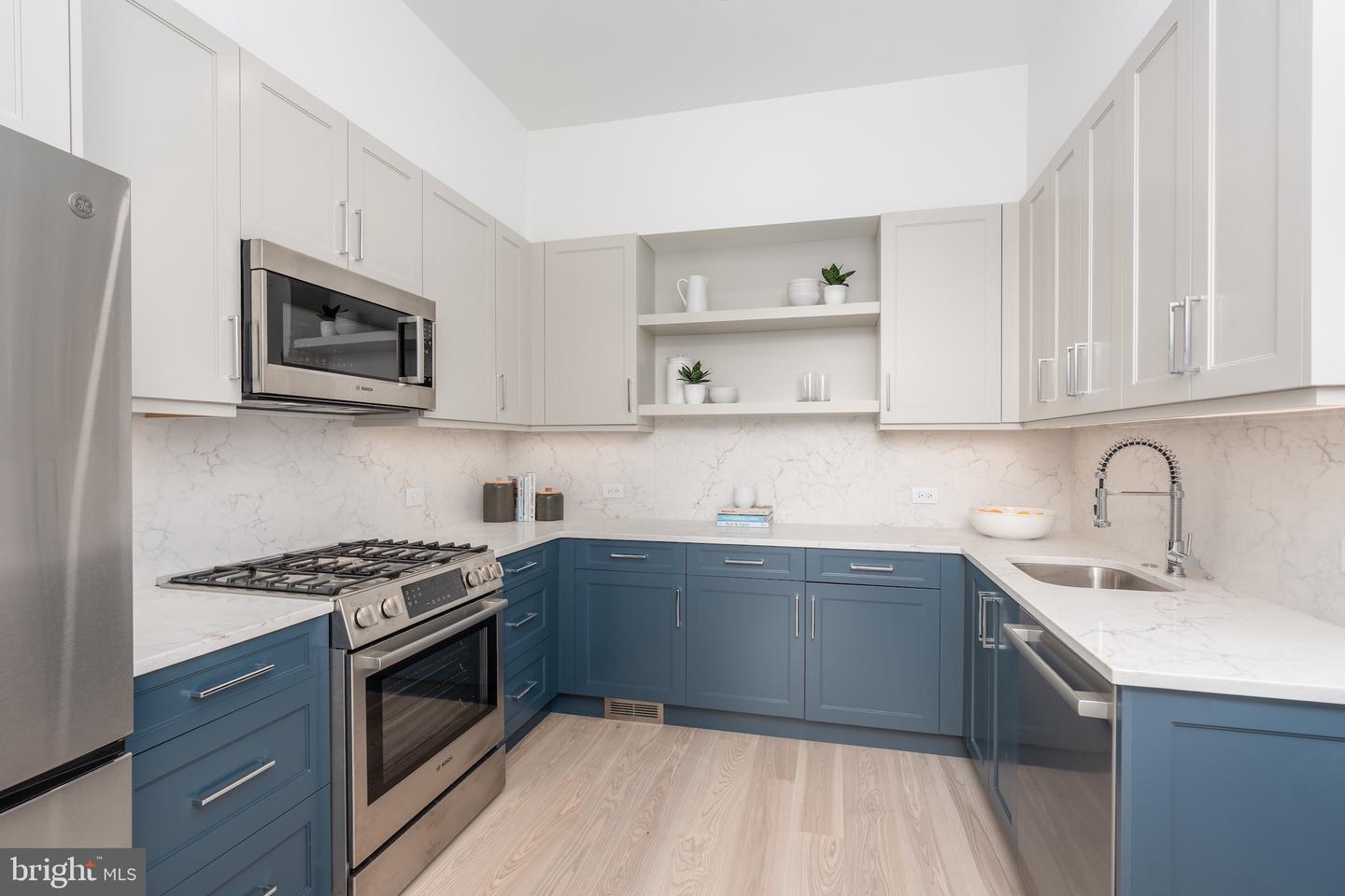 4821 RODMAN ST NW, WASHINGTON, District Of Columbia 20016, 7 Bedrooms Bedrooms, ,8 BathroomsBathrooms,Residential,For sale,4821 RODMAN ST NW,DCDC2186634 MLS # DCDC2186634