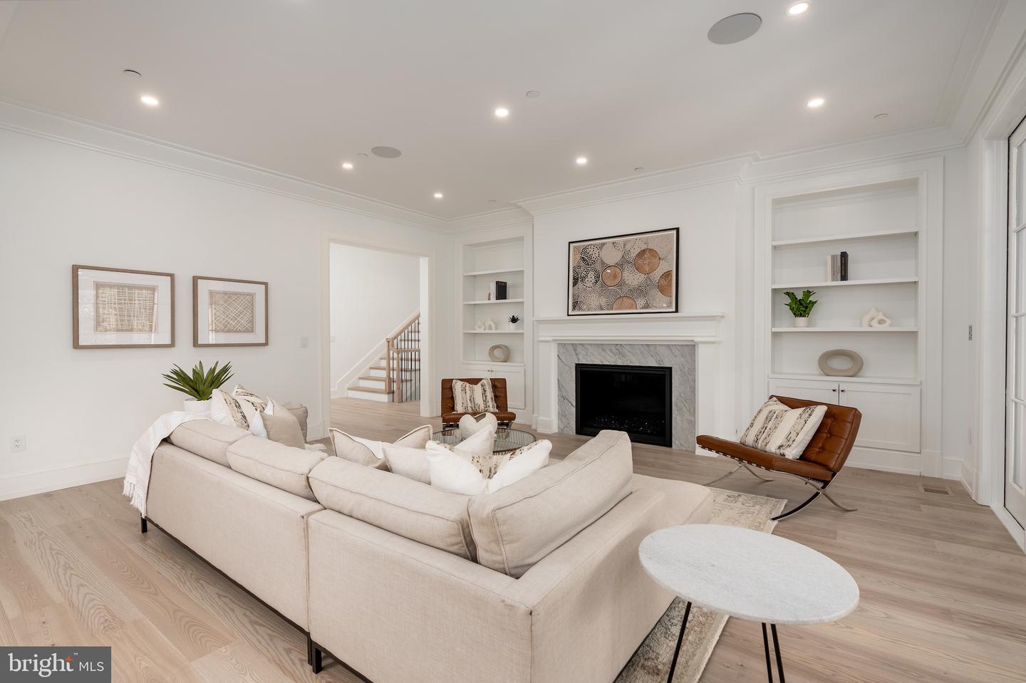 4821 RODMAN ST NW, WASHINGTON, District Of Columbia 20016, 7 Bedrooms Bedrooms, ,8 BathroomsBathrooms,Residential,For sale,4821 RODMAN ST NW,DCDC2186634 MLS # DCDC2186634
