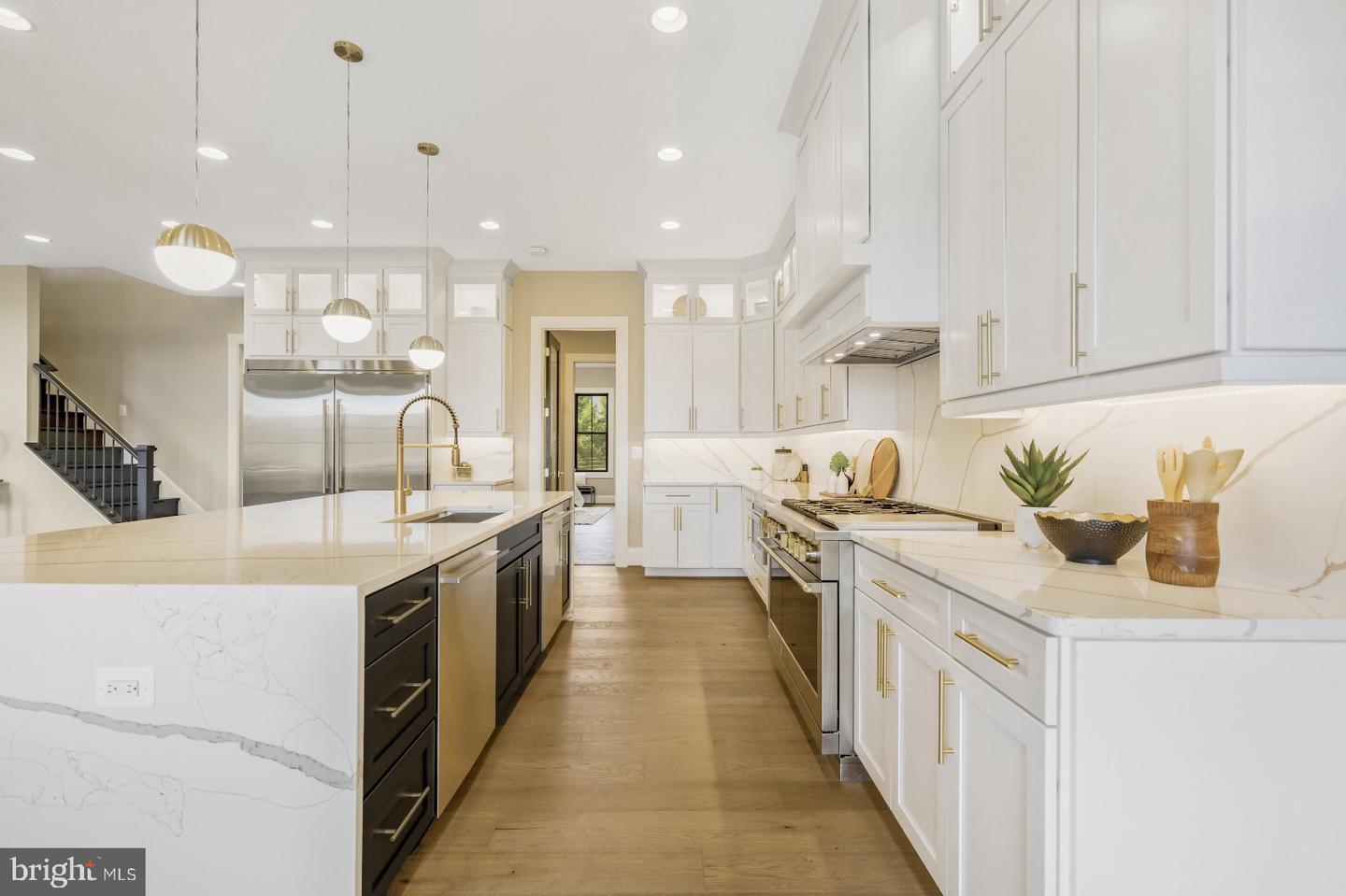 1617 WOODMOOR LN, MCLEAN, Virginia 22101, 6 Bedrooms Bedrooms, ,6 BathroomsBathrooms,Residential,For sale,1617 WOODMOOR LN,VAFX2220884 MLS # VAFX2220884