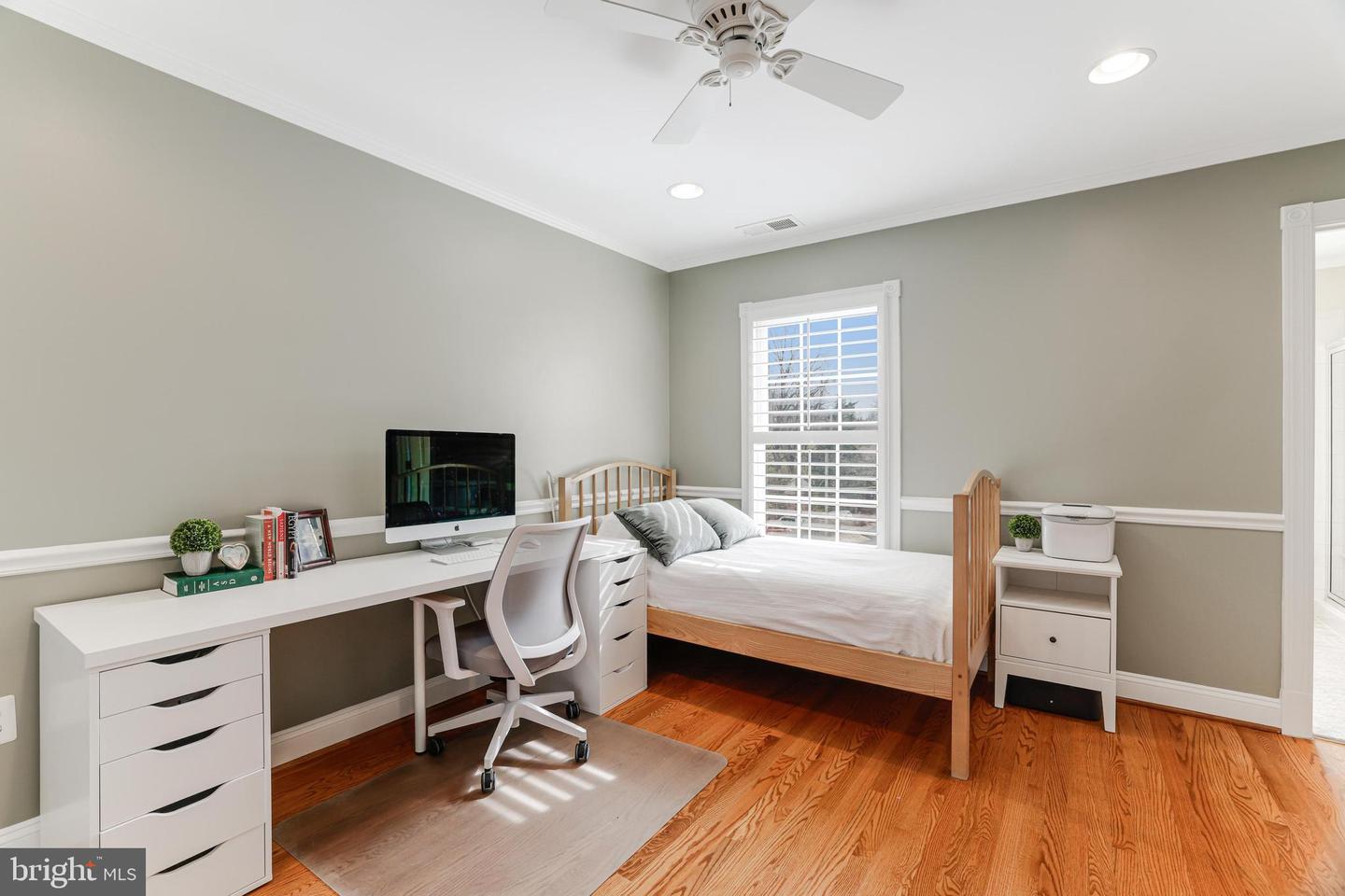 10002 WOODROW ST, VIENNA, Virginia 22181, 5 Bedrooms Bedrooms, ,5 BathroomsBathrooms,Residential,For sale,10002 WOODROW ST,VAFX2221782 MLS # VAFX2221782