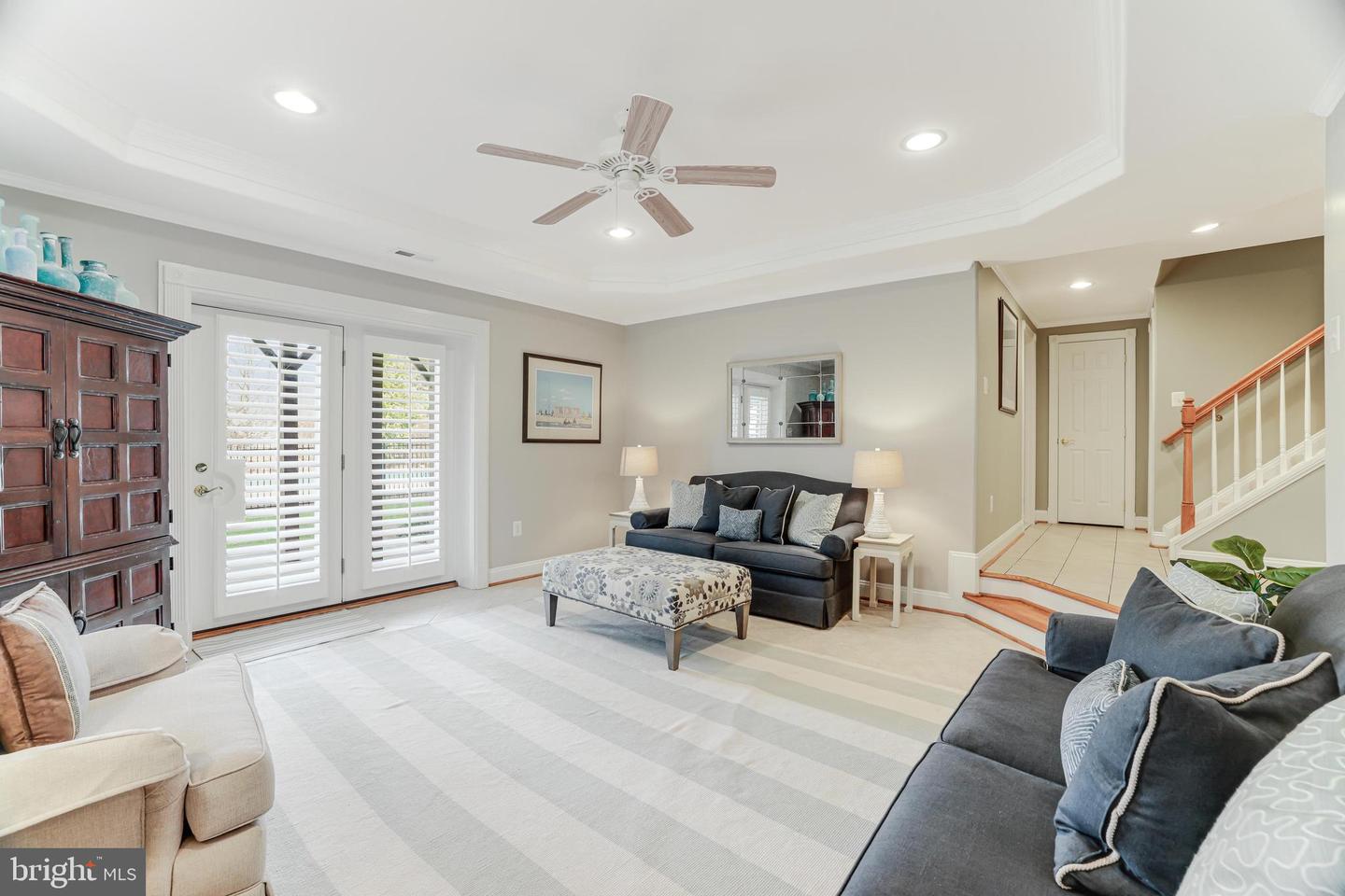 10002 WOODROW ST, VIENNA, Virginia 22181, 5 Bedrooms Bedrooms, ,5 BathroomsBathrooms,Residential,For sale,10002 WOODROW ST,VAFX2221782 MLS # VAFX2221782