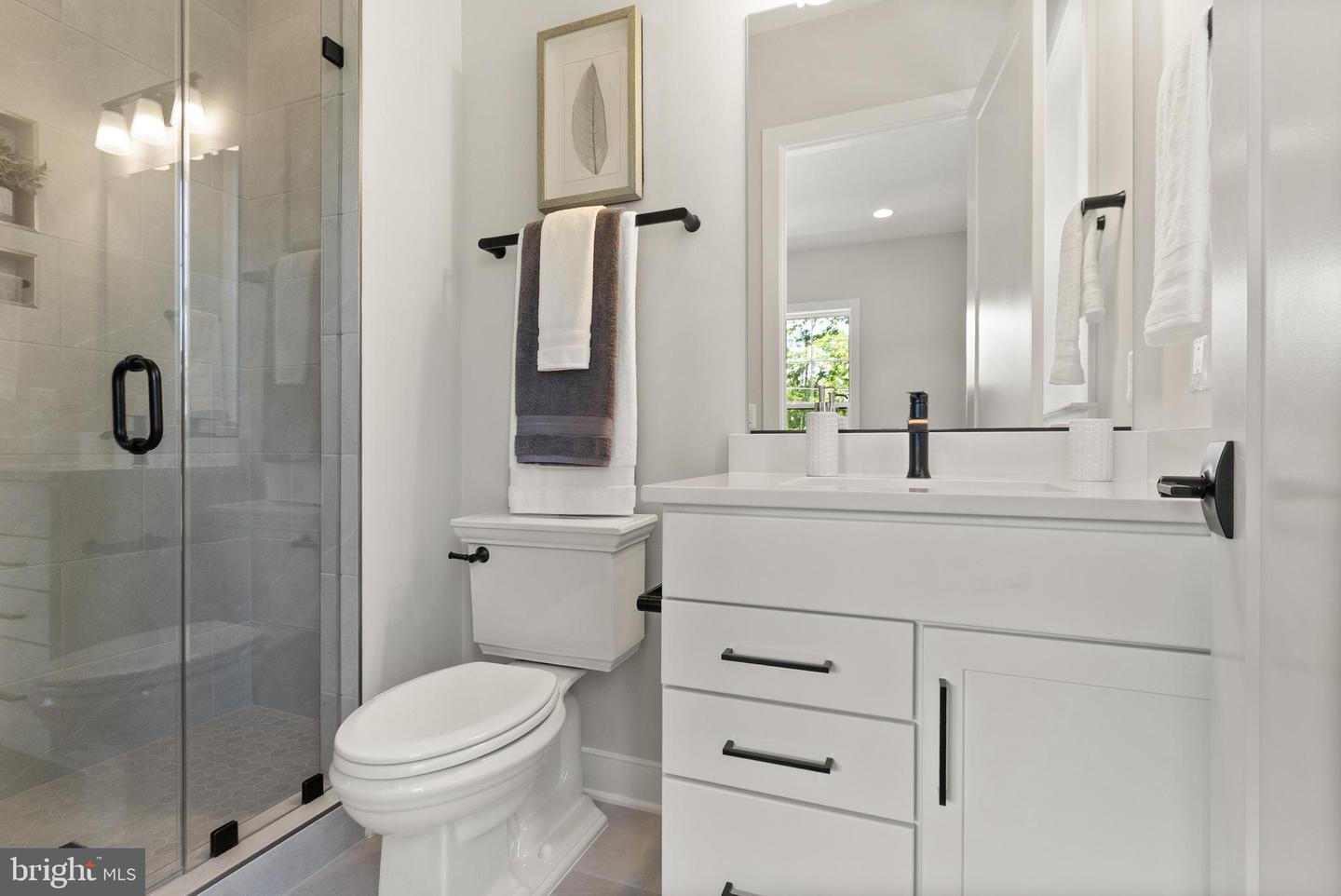 2238 HIGHLAND AVE, FALLS CHURCH, Virginia 22046, 7 Bedrooms Bedrooms, ,6 BathroomsBathrooms,Residential,For sale,2238 HIGHLAND AVE,VAFX2221798 MLS # VAFX2221798