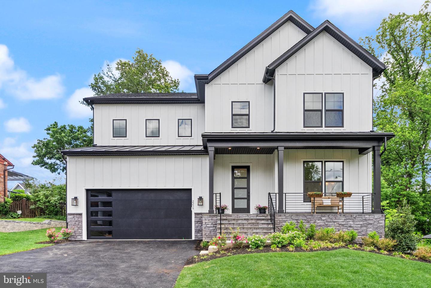 2238 HIGHLAND AVE, FALLS CHURCH, Virginia 22046, 7 Bedrooms Bedrooms, ,6 BathroomsBathrooms,Residential,For sale,2238 HIGHLAND AVE,VAFX2221798 MLS # VAFX2221798