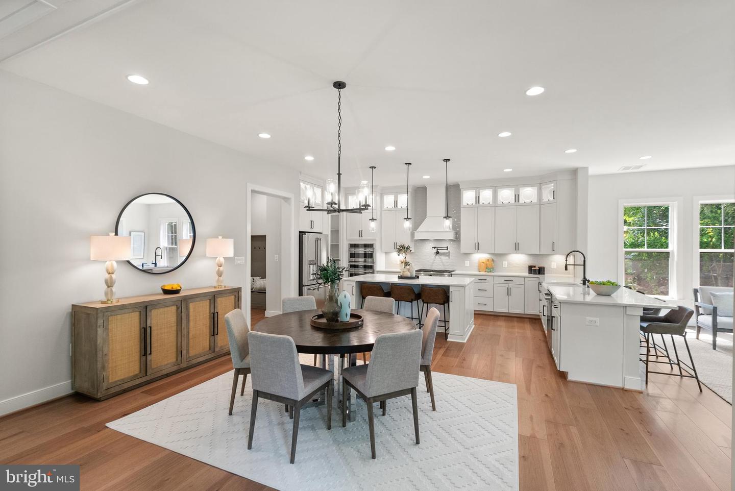 2238 HIGHLAND AVE, FALLS CHURCH, Virginia 22046, 7 Bedrooms Bedrooms, ,6 BathroomsBathrooms,Residential,For sale,2238 HIGHLAND AVE,VAFX2221798 MLS # VAFX2221798