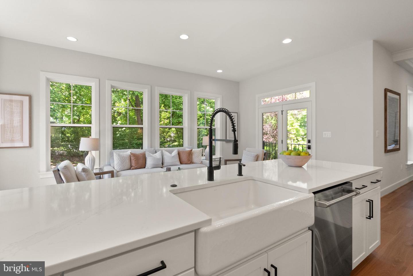 2238 HIGHLAND AVE, FALLS CHURCH, Virginia 22046, 7 Bedrooms Bedrooms, ,6 BathroomsBathrooms,Residential,For sale,2238 HIGHLAND AVE,VAFX2221798 MLS # VAFX2221798