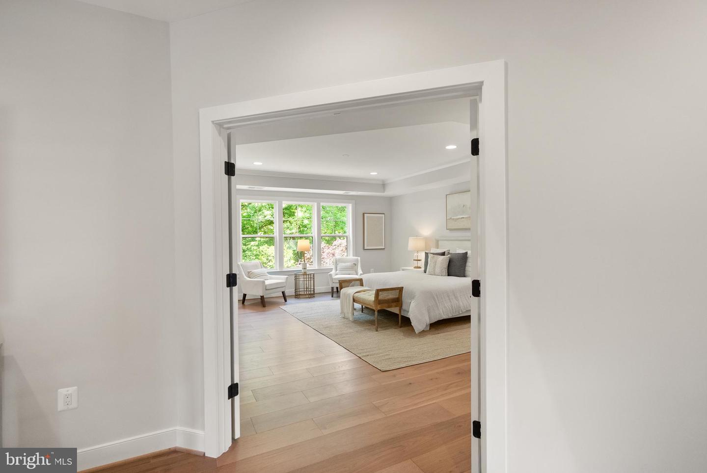 2238 HIGHLAND AVE, FALLS CHURCH, Virginia 22046, 7 Bedrooms Bedrooms, ,6 BathroomsBathrooms,Residential,For sale,2238 HIGHLAND AVE,VAFX2221798 MLS # VAFX2221798