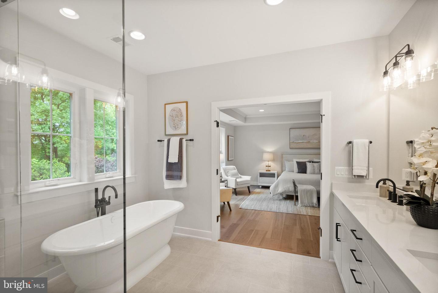2238 HIGHLAND AVE, FALLS CHURCH, Virginia 22046, 7 Bedrooms Bedrooms, ,6 BathroomsBathrooms,Residential,For sale,2238 HIGHLAND AVE,VAFX2221798 MLS # VAFX2221798