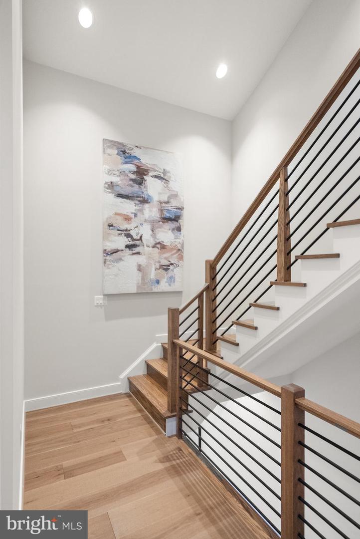 2238 HIGHLAND AVE, FALLS CHURCH, Virginia 22046, 7 Bedrooms Bedrooms, ,6 BathroomsBathrooms,Residential,For sale,2238 HIGHLAND AVE,VAFX2221798 MLS # VAFX2221798