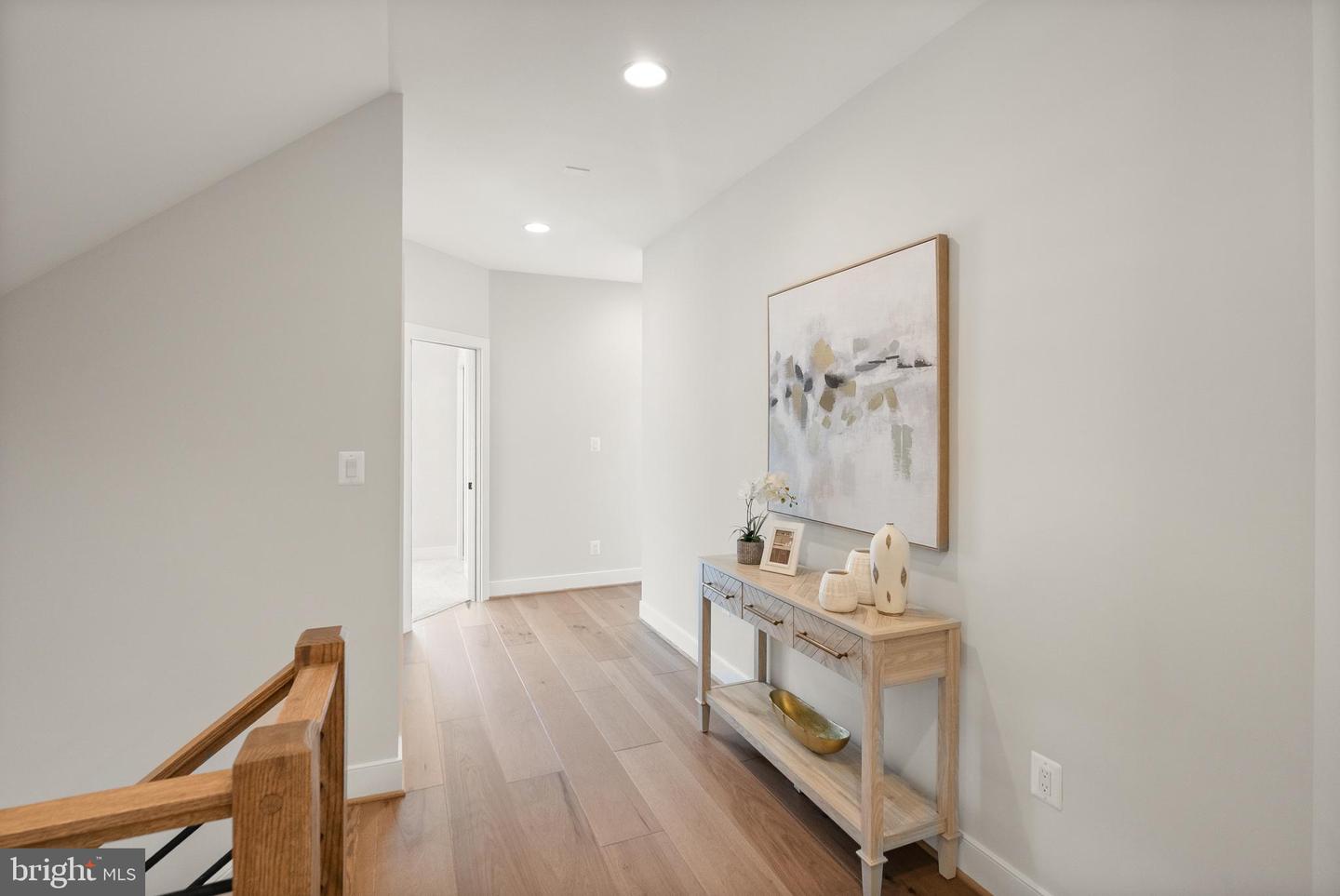 2238 HIGHLAND AVE, FALLS CHURCH, Virginia 22046, 7 Bedrooms Bedrooms, ,6 BathroomsBathrooms,Residential,For sale,2238 HIGHLAND AVE,VAFX2221798 MLS # VAFX2221798