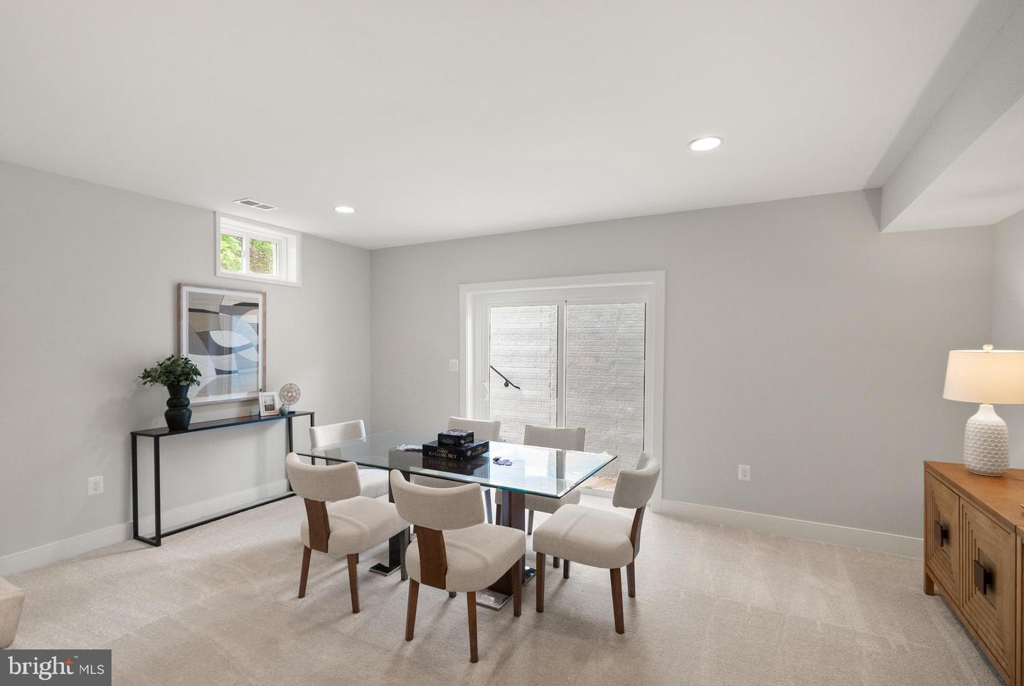 2238 HIGHLAND AVE, FALLS CHURCH, Virginia 22046, 7 Bedrooms Bedrooms, ,6 BathroomsBathrooms,Residential,For sale,2238 HIGHLAND AVE,VAFX2221798 MLS # VAFX2221798