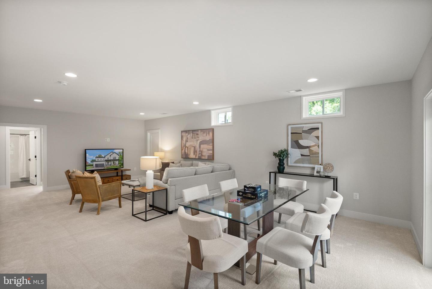 2238 HIGHLAND AVE, FALLS CHURCH, Virginia 22046, 7 Bedrooms Bedrooms, ,6 BathroomsBathrooms,Residential,For sale,2238 HIGHLAND AVE,VAFX2221798 MLS # VAFX2221798