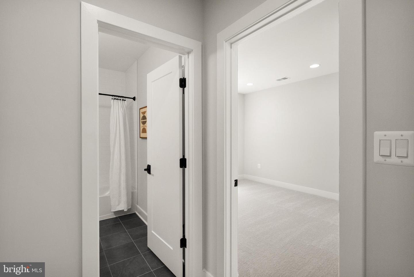 2238 HIGHLAND AVE, FALLS CHURCH, Virginia 22046, 7 Bedrooms Bedrooms, ,6 BathroomsBathrooms,Residential,For sale,2238 HIGHLAND AVE,VAFX2221798 MLS # VAFX2221798
