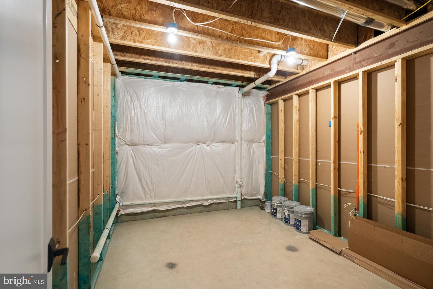 2238 HIGHLAND AVE, FALLS CHURCH, Virginia 22046, 7 Bedrooms Bedrooms, ,6 BathroomsBathrooms,Residential,For sale,2238 HIGHLAND AVE,VAFX2221798 MLS # VAFX2221798