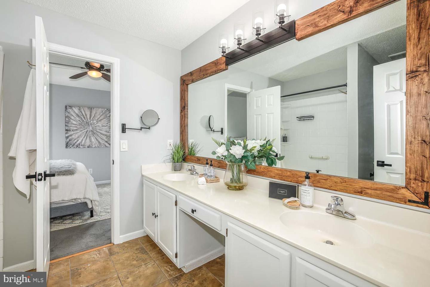 8087 TOPPER CT, ALEXANDRIA, Virginia 22315, 2 Bedrooms Bedrooms, ,1 BathroomBathrooms,Residential,For sale,8087 TOPPER CT,VAFX2223026 MLS # VAFX2223026